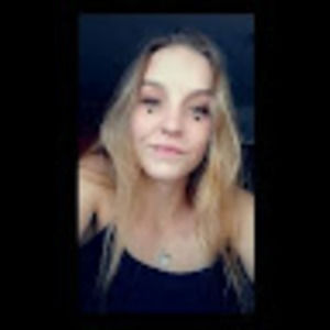 Meet your Posher, Skylynn